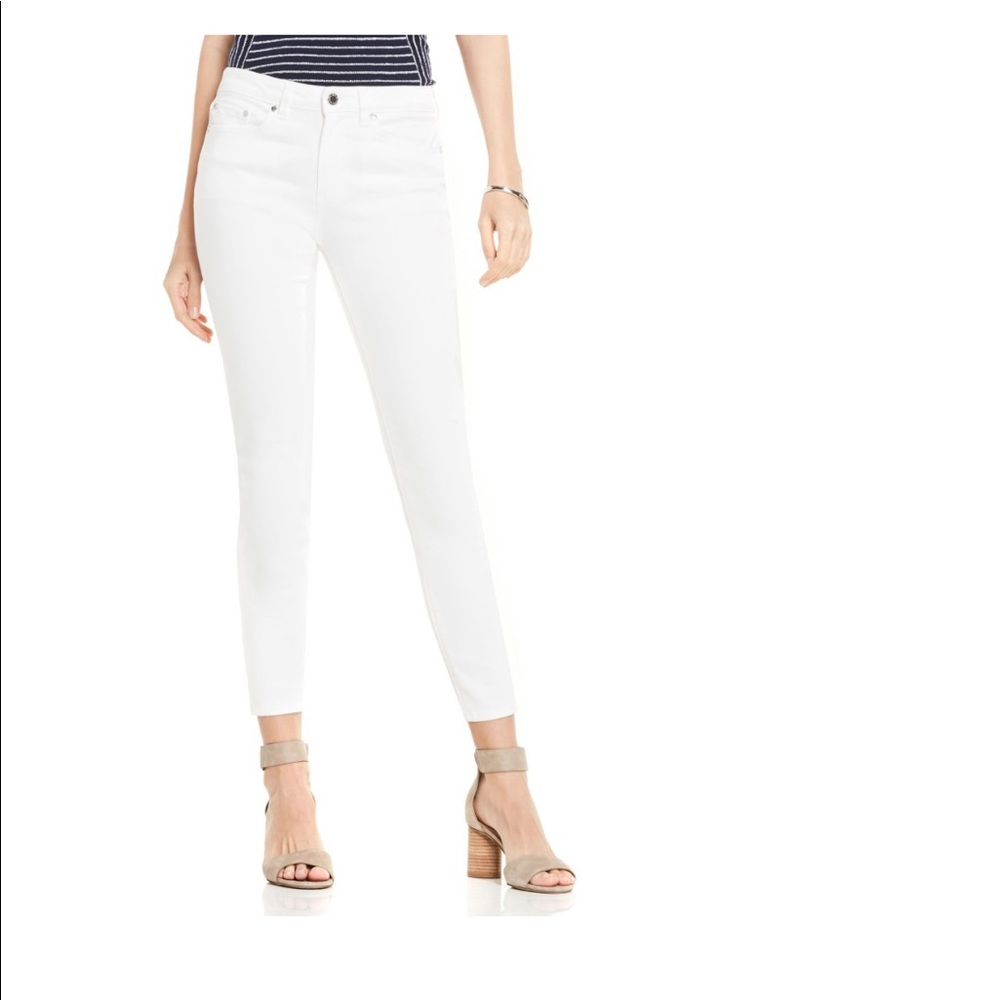 Two by Vince Camuto White Skinny Jeans